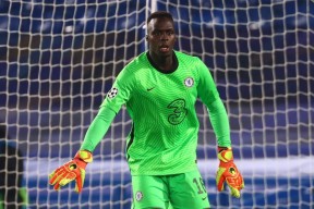 切尔西门将多次救险，当选全场最佳球员，建设来源注册上海.